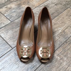 •Tory Burch Brown Peep Toe Wedges•